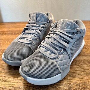 Nike LeBron Witness Size 7.5 Basketball Shoes Sneakers Sports Mens Women Fashion